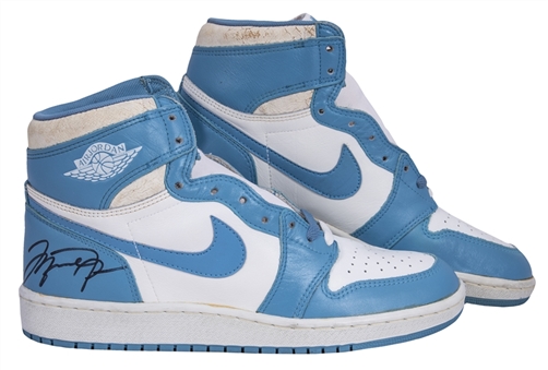 1986 Michael Jordan Signed Pair of Nike Air Jordan I Carolina Blue Deadstock Sneakers with Original Tag/Box (UDA)